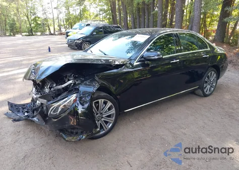 2018 Mercedes-Benz E 300 из США, поврежденный, VIN WDDZF4JB3JA459084